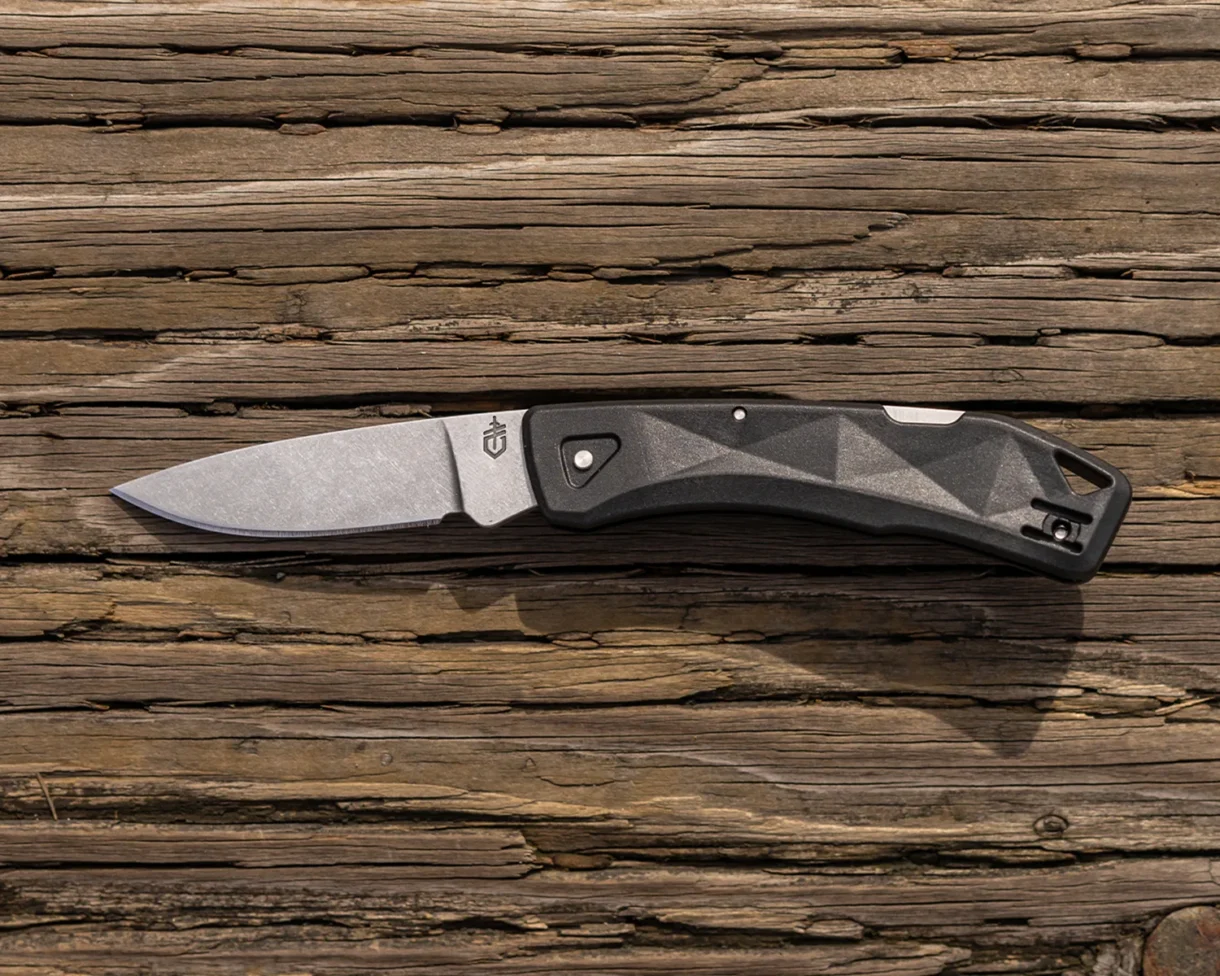 GearPatrol: Gerber Quietly Released the Best USA-Made Ultralight EDC Knife Under 